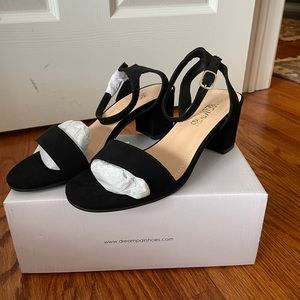 Dream Pairs Suede Heals